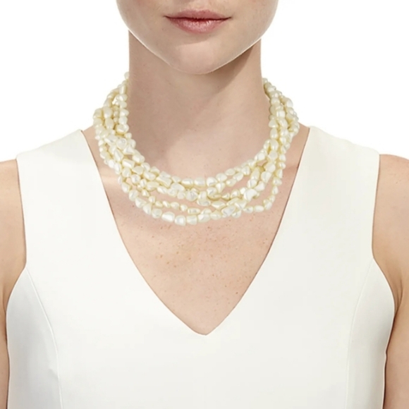 Elegant Pearl Necklace Kenneth Jay Lane - Picture 4 of 11